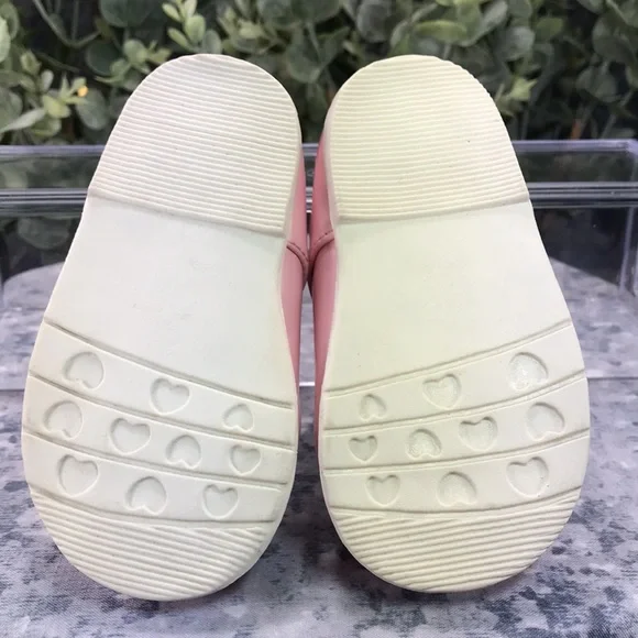 Darling Pink Patent Velcro Mary Janes w/ Decorative Flowers Little Girls 5✨NWOT✨ - Picture 6 of 8